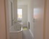 gemütliche 2-Zimmer-Wohnung mit Tageslichtbadezimmer - Bad mit Badewanne (Beispiel)